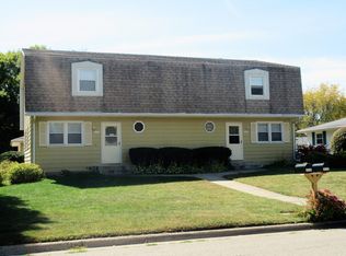 3232-3234 Royal Rd #3232, Janesville, WI 53546