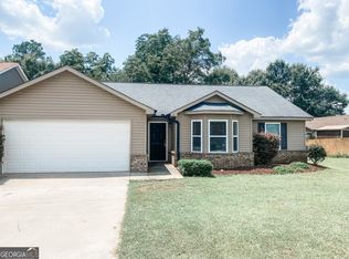 105 Sutton Dr, Perry, GA 31069