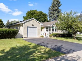 20 Marie Elaina Dr, Rochester, NY 14616