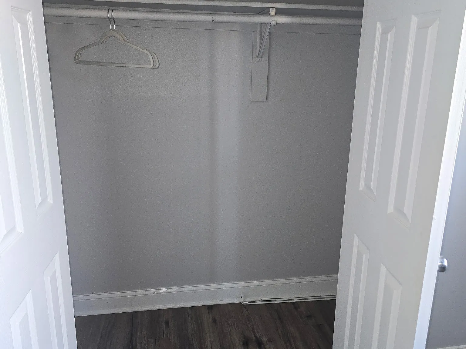 2 bed, 1000 sqft, $1,150 — Photo 3