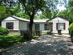 2nd image of 11303 Estacado Dr