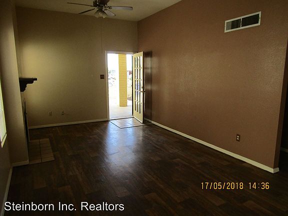 2nd image of 2921 Los Amigos Ct