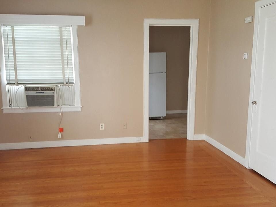 1st image of 3230 W St