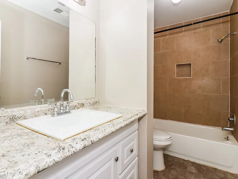 15306 Evergreen Place Dr — Photo 14