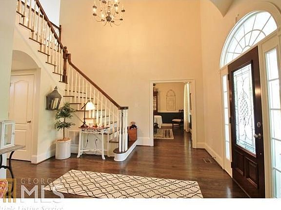 4th image of 797 Park Place Dr