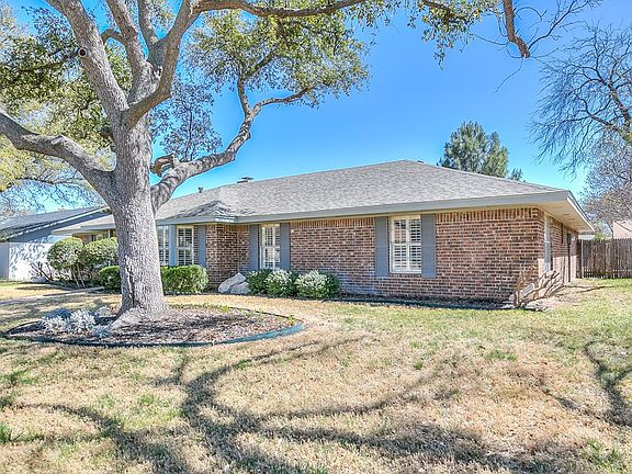 3rd image of 2921 Southland Blvd
