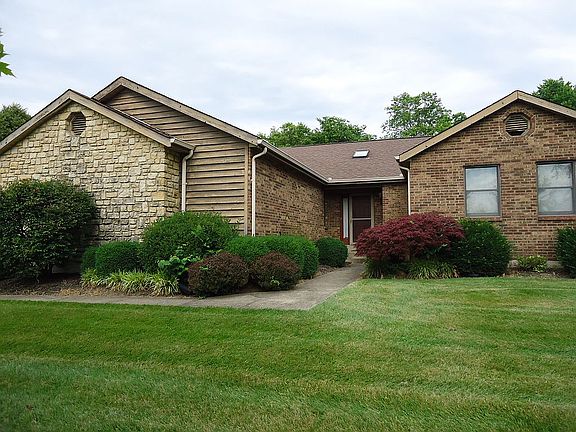 4th image of 6089 Hillsdale Ln