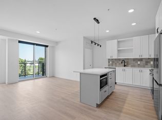 Rosa Apartments, Minneapolis, MN 55409