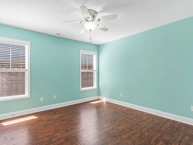 8530 Jadewood Dr — Photo 24