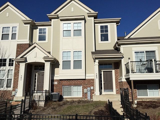 1st image of 583 Grosvenor Ln