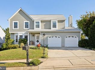 3 Moss View Ct, Catonsville, MD 21228