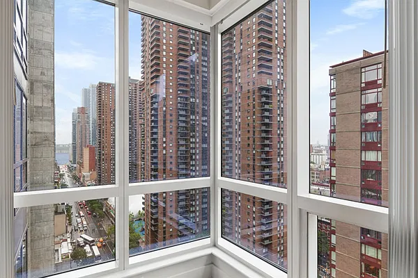 Rented by Citi Habitats | media 21