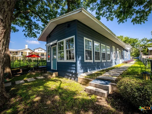 1186 Happy Haven Rd, Mc Queeney, TX 78123