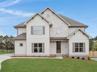 269 Quartz Dr Unit 21, Chickamauga, GA