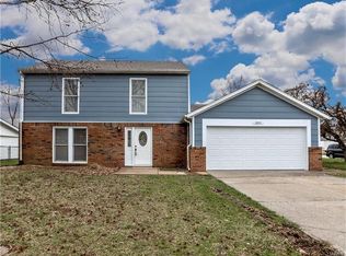 3001 Mill Springs Rd, Belleville, IL 62221