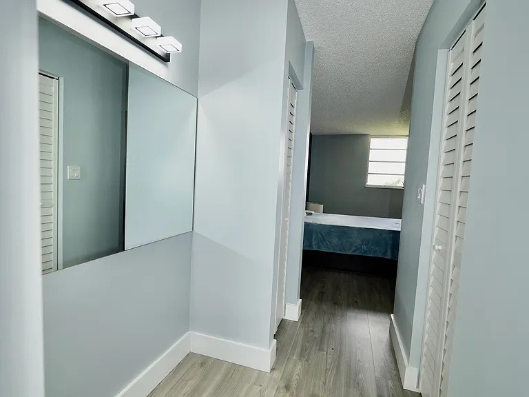 2541 Aragon Blvd #305 — Photo 13
