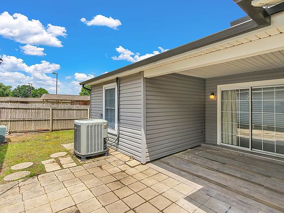 2nd image of 1406 S 110th Pl E