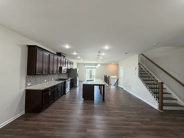 4180 Essex Pond Way — Photo 3