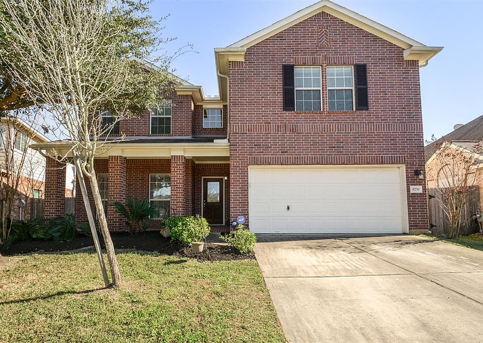 1st image of 8211 Hayden Cove Dr