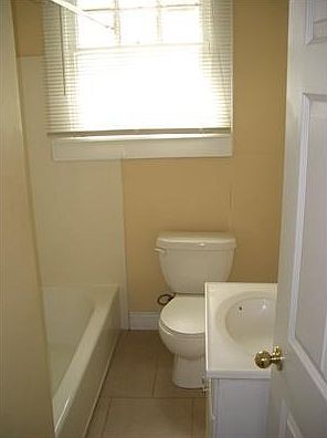 4th image of 2525 & 27 Nashville Ave #2527