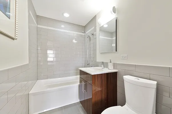 Rented by MNS | media 6