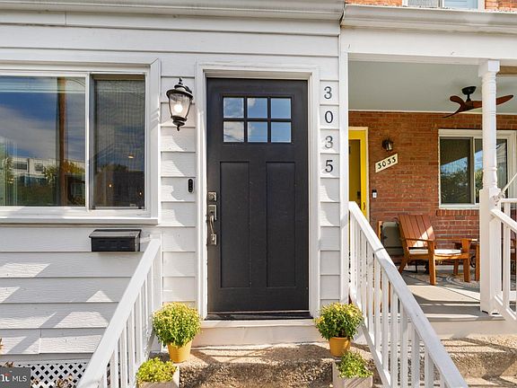 4th image of 3035 Manning St