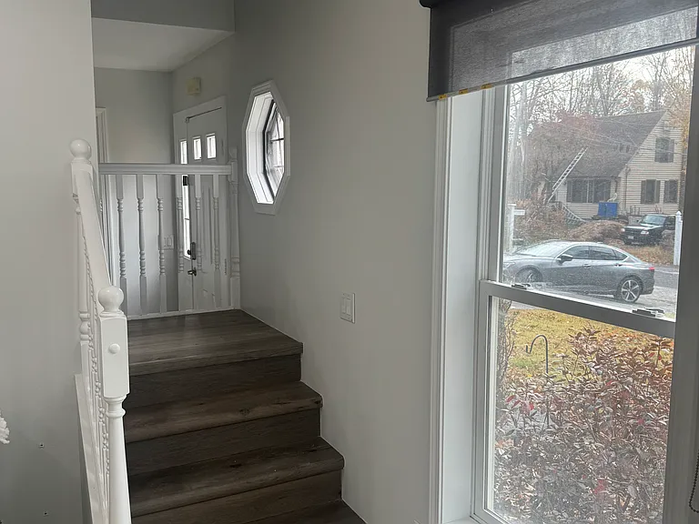 8 Dunning Ave #1 — Photo 15