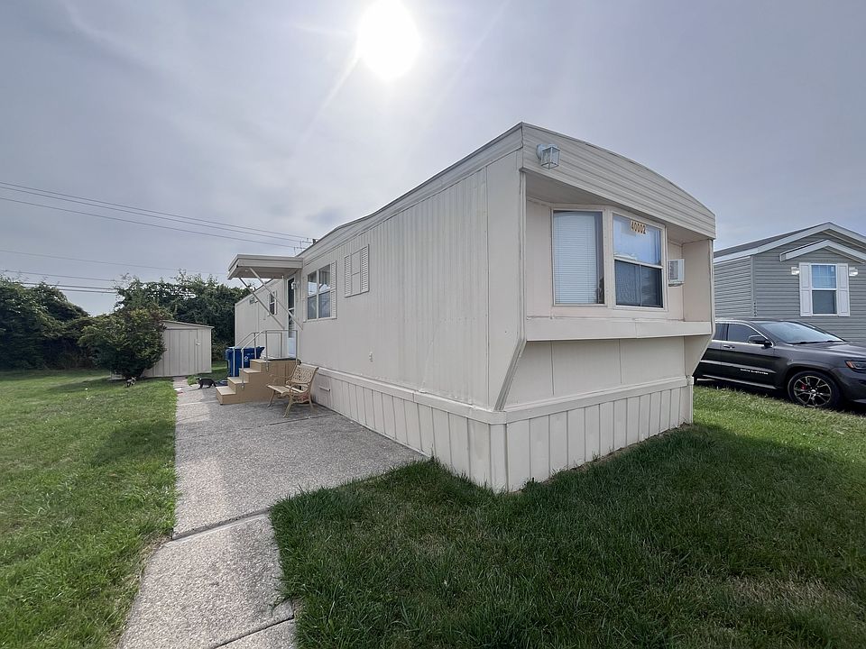 1st image of 40002 N Tothill Cir #385