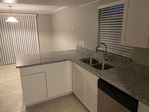 3rd image of 7011 Almendariz Way