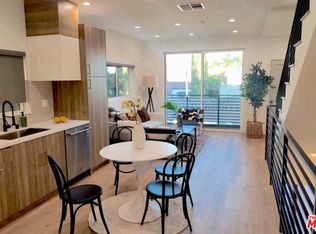 853 N June St #2, Los Angeles, CA 90038