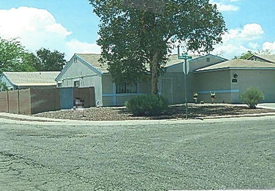 1st image of 1765 W Maplewood Dr