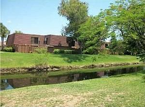 2nd image of 52 Ann Lee Ln
