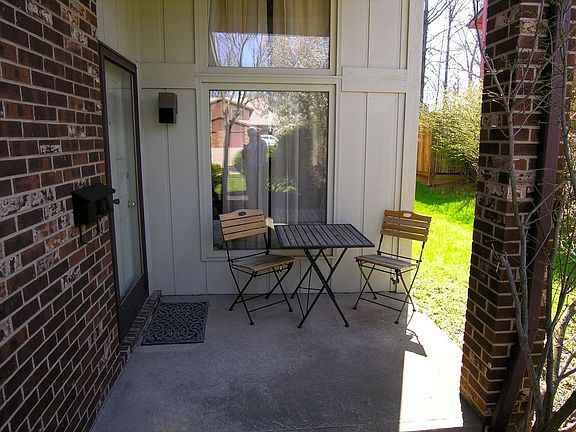 4th image of 1393 Belvoir Mews