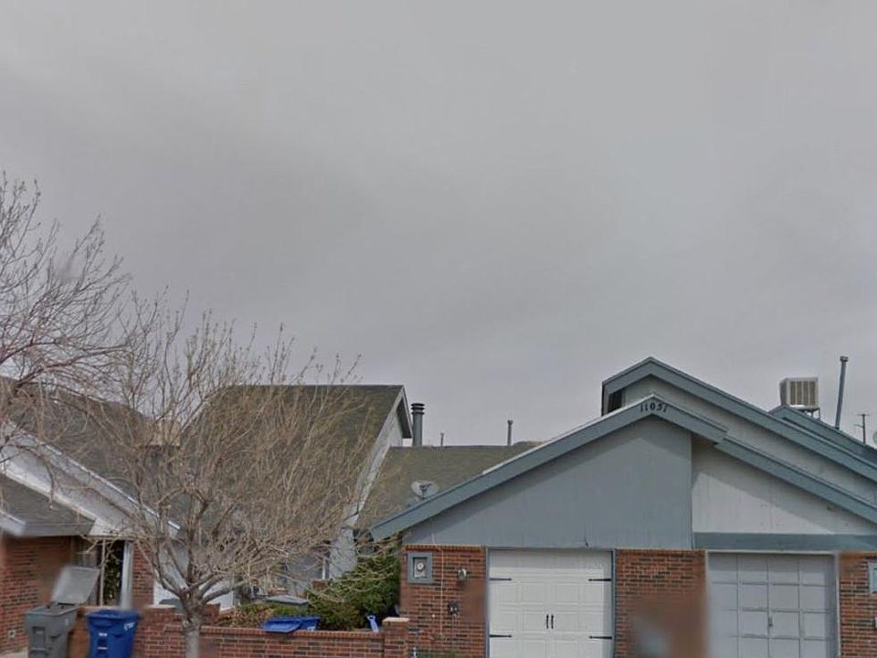 2nd image of 11051 Skipper Dr APT C
