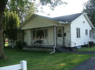 329 S Walnut St, Fremont, IA 52561