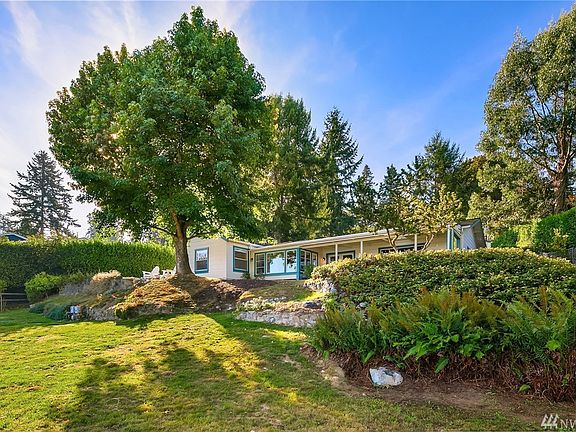 2nd image of 9404 SW Harbor Dr