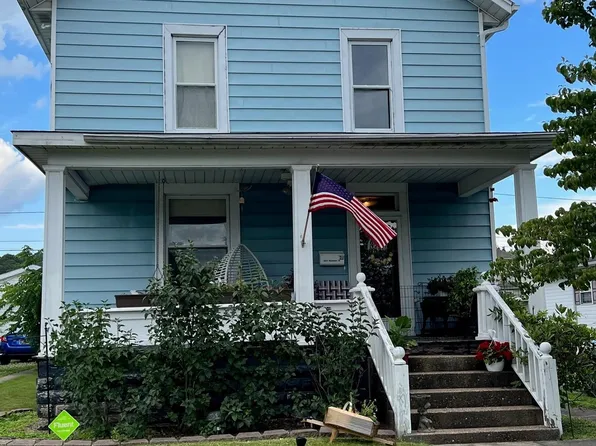 3237 Newman St, Ashland, KY 41101