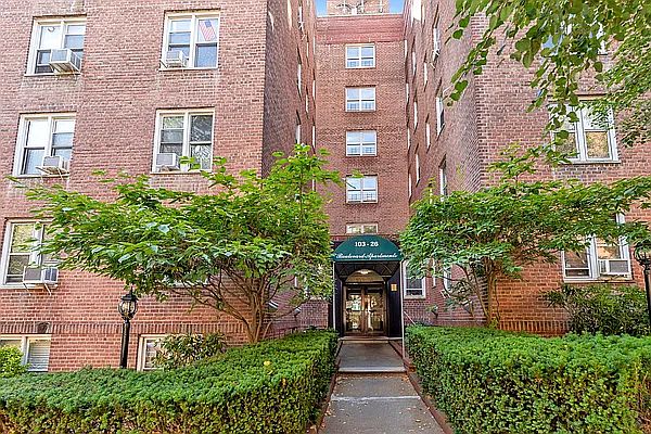 1st image of 10326 68th Ave APT 3B
