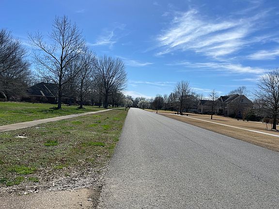 4th image of 104 Chadwick Farms Dr