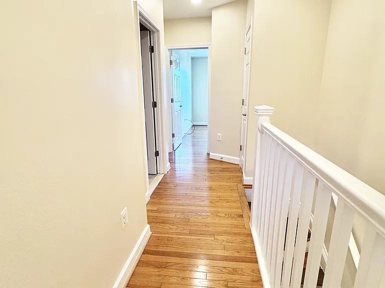 408 Delafield Pl NW — Photo 26