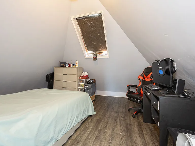 81 Chestnut St #2 — Photo 10