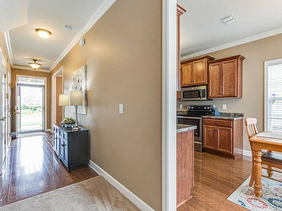 3rd image of 5218 Cloister Dr
