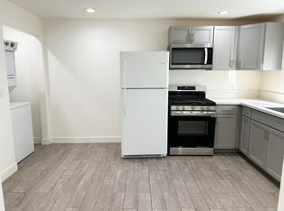 616 E Avenida De Las Flores #B, Thousand Oaks, CA 91360