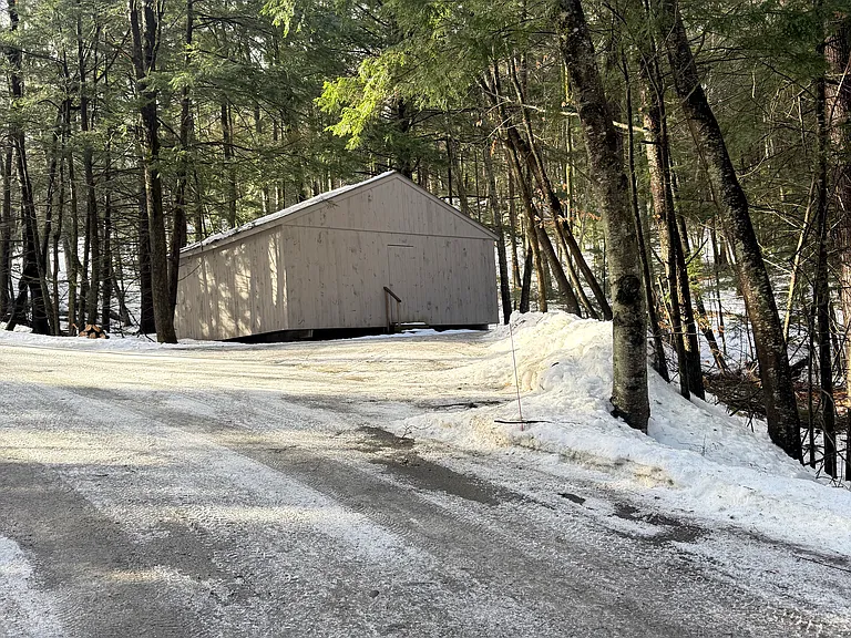 19 Edgewood Ln — Photo 23