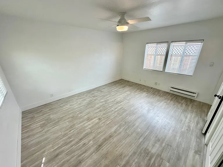 1705 S Myers St #3 — Photo 4