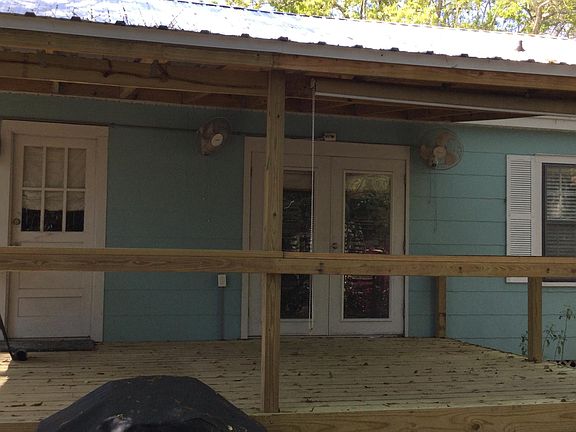 Covered back porch deck