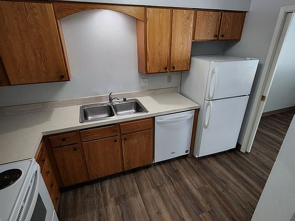 3rd image of 2348 Hood Ave APT 5