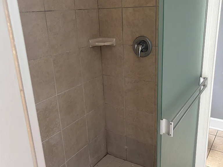 5261 Montejo Dr — Photo 22