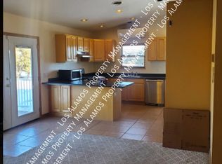 613 La Bajada, Los Alamos, NM 87547