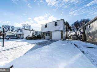 9724 Redd Rambler Dr, Philadelphia, PA 19115